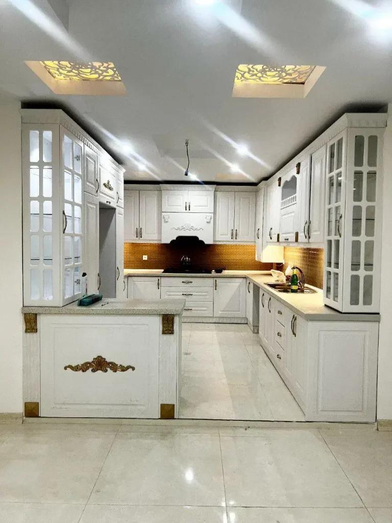 آپارتمان 137 متری در خیابان مرداد