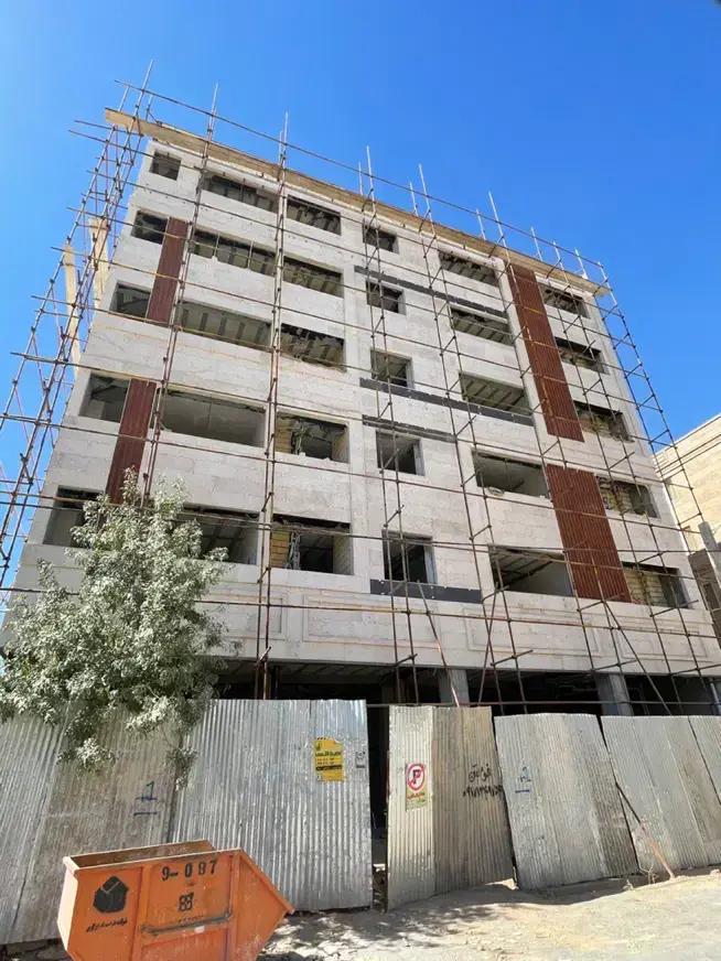 آپارتمان 107 متری در بلوار طلائیه